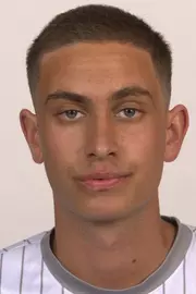 jordan-becker-uci-msoc-2022-headshot