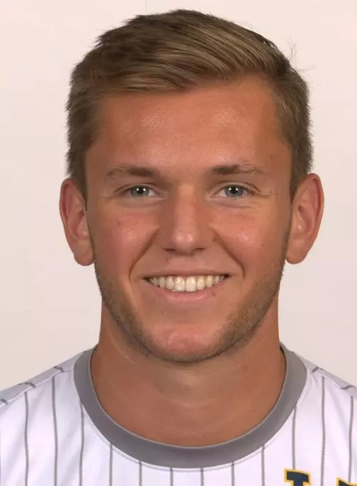 josh-kenworthy-uci-msoc-2022-headshot