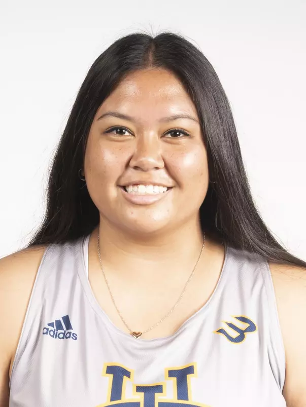 deana-davis-wtrack-2023-mug