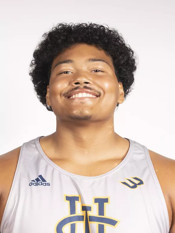 Photo (c) 2022 UC Irvine Athleticsucirvinesports.comUC Irvine Track and FieldKoll RoomIrvine, CASeptember 20, 2022