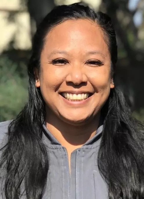 nicole-lopez-uci-smed-2022-headshot