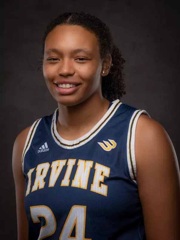 nevaeh-dean-wbb-2022-head-shot