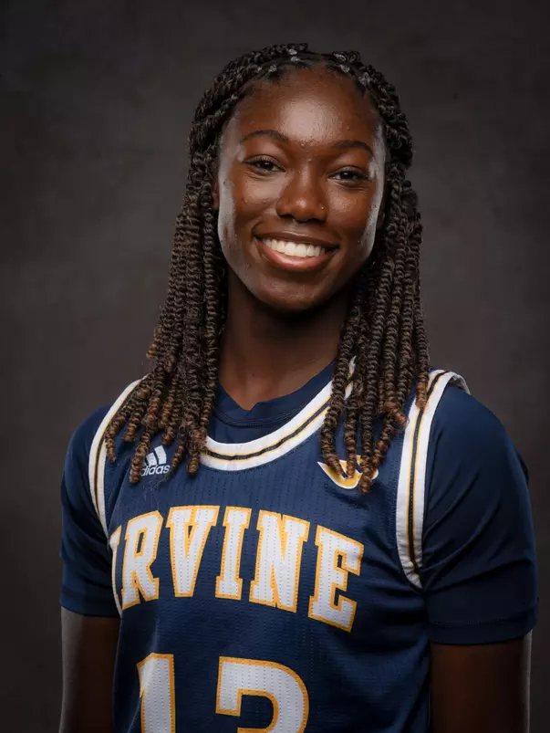 deja-lee-wbb-2022-head-shot