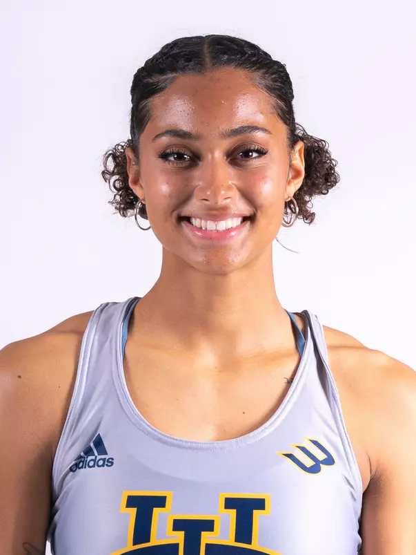jolie-robinson-wtrack-2023-head-shot