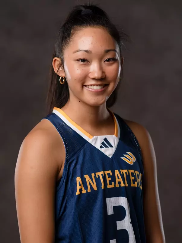 nikki-tom-wbb-2023-mug