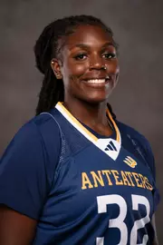 nevaeh-parkinson-wbb-2023-mug