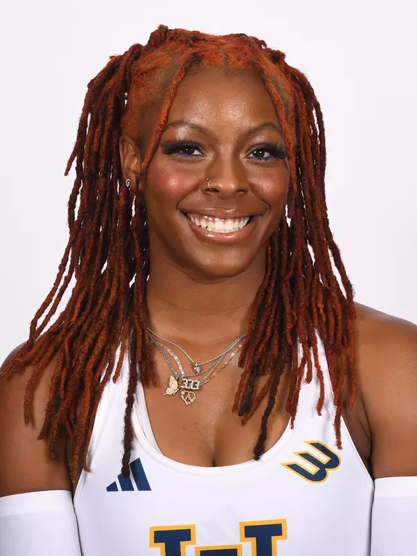 aryel-coats-wtrack-2023-mug