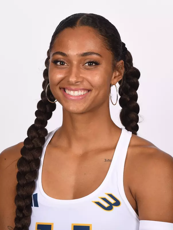jolie-robinson-wtrack-2023-mug