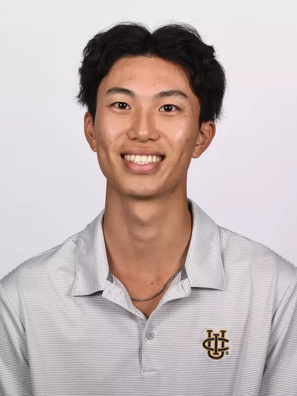 darien-zhao-mgolf-2023-mug