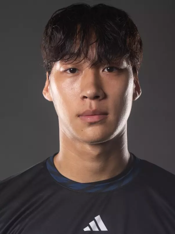 paul-jing-uci-msoc-2024-headshot