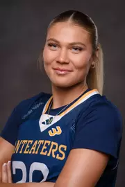 hunter-hernandez-wbb-2025-26-mug