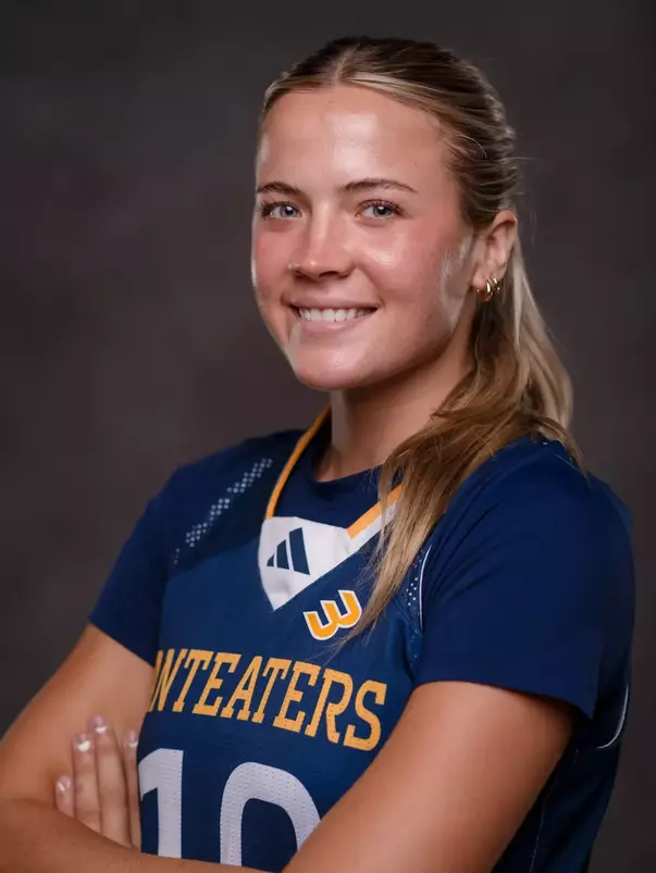 lauryn-madsen-wbb-2025-26-mug