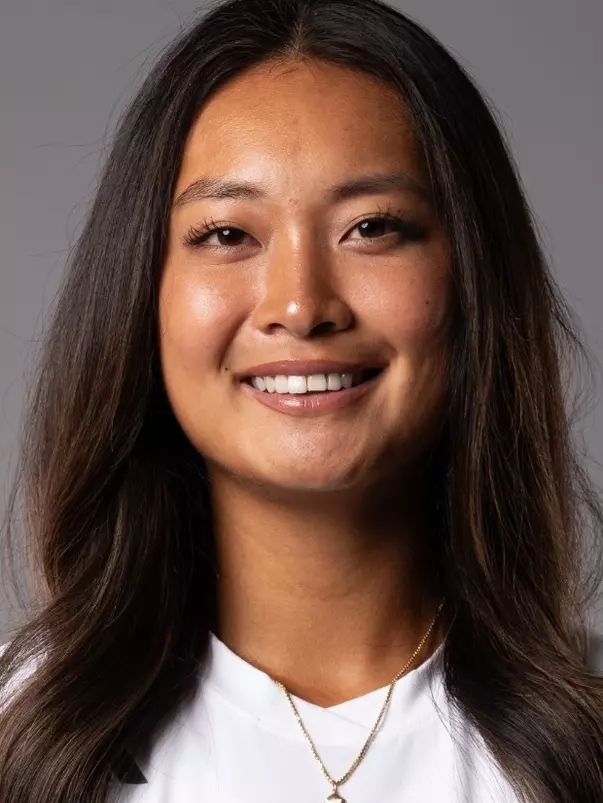 lindsay-kim-uci-wten-20252026-headshot