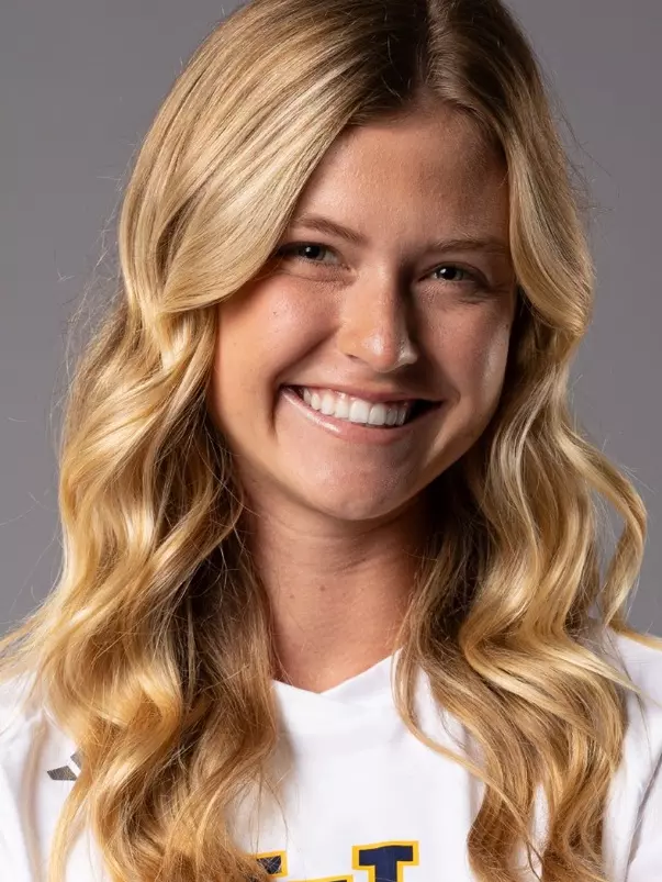 quin-brady-uci-wten-20252026-headshot