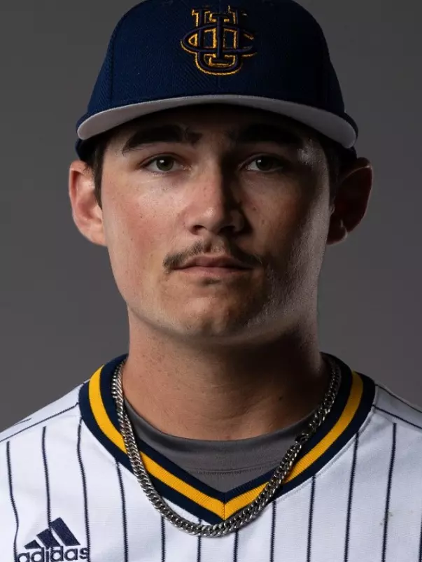 jack-ross-uci-bsb-2026-headshot