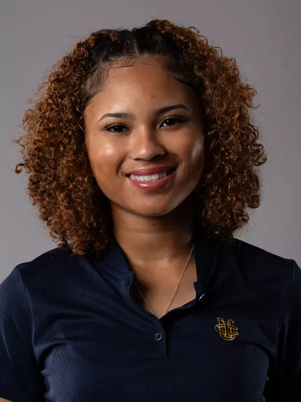 Alona-Avery-WGolf-25-26