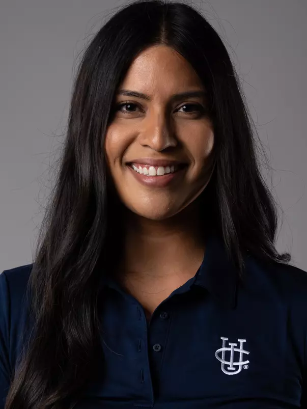 Margo-Dionisio-WGolf-Head-Coach-25