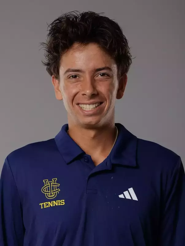 Alex Guajardo_MTEN_Headshot_2026