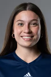 taylor-esparza-uci-wsoc-2026-headshot-preseason