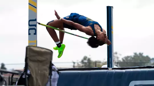 Zharia Taylor clears the high jump bar
