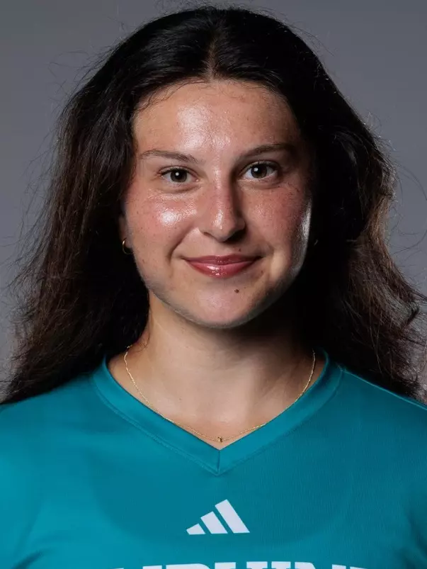 sara-paul-uci-wsoc-2026-headshot