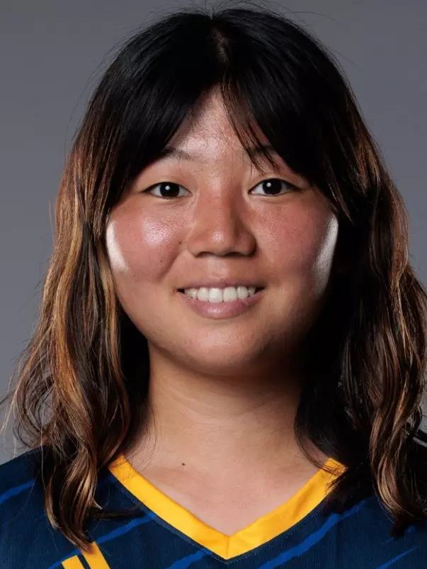 chifumi-sasaki-uci-wsoc-2026-headshot
