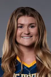 kelsey-swyney-uci-wsoc-2026-headshot