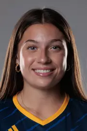 taylor-esparza-uci-wsoc-2026-headshot