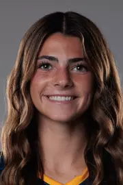 ella-brinkerhoff-uci-wsoc-2026-headshot