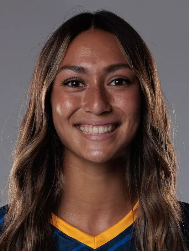mia-rodriguez-uci-wsoc-2026-headshot