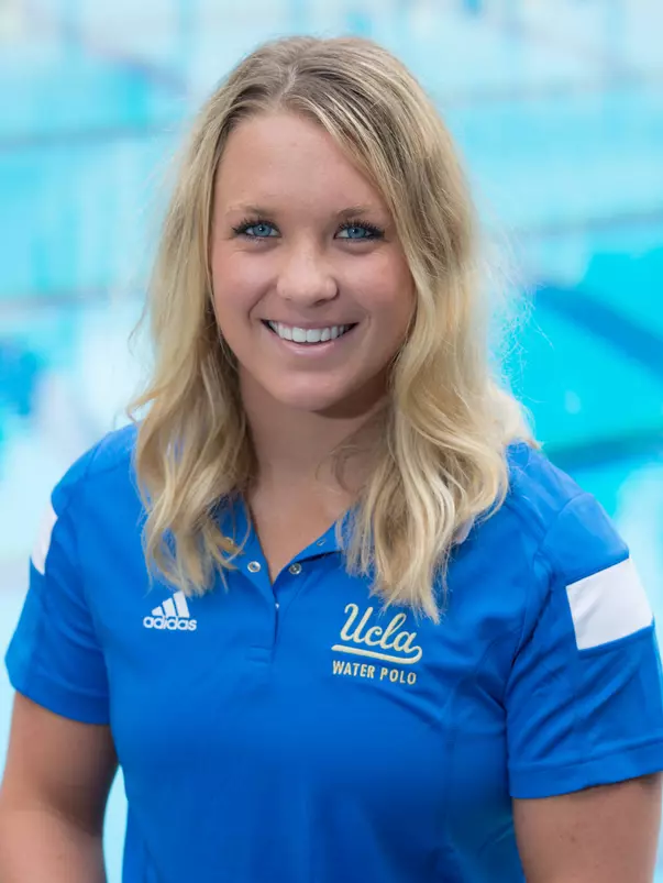Donohoe_Emily_05.jpg