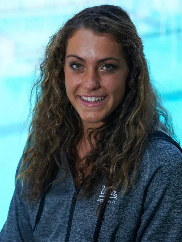 Linnea Mack 15-16 HS