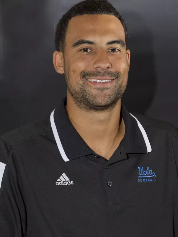 Taylor Embree head shot 2015