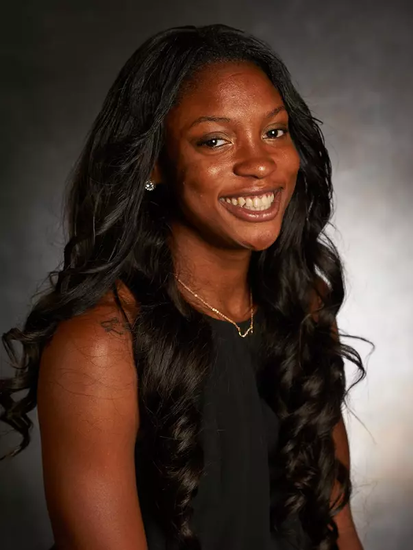 Angie Annelus 2017 head shot