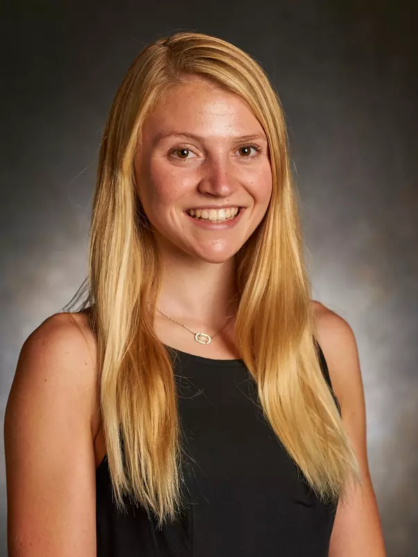 Adria Lammers 2017 head shot