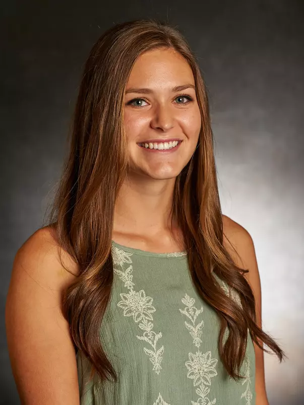 Melissa Maneatis 2017 head shot