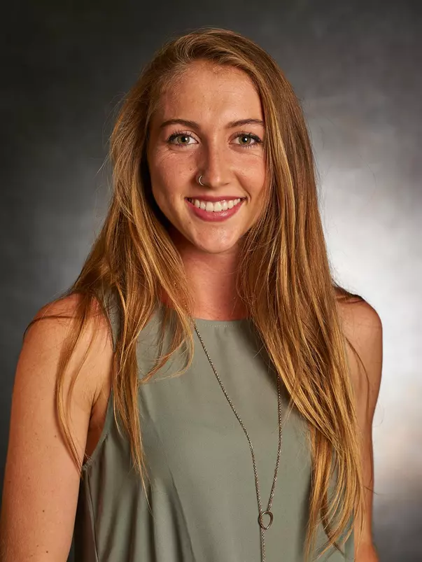 Maddi Moore 2017 head shot