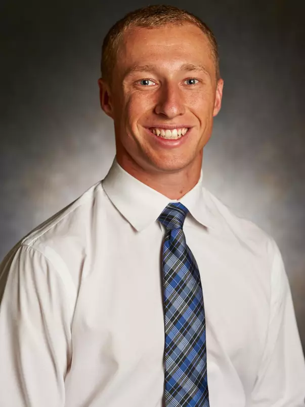 Riley Turner 2017 head shot