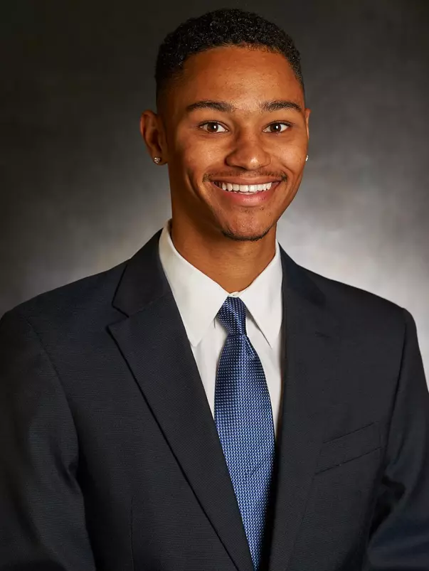 Misana Viltz 2017 head shot