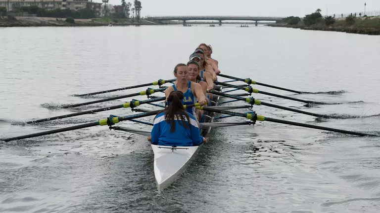 UCLA Rowing to Face LMU on Saturday