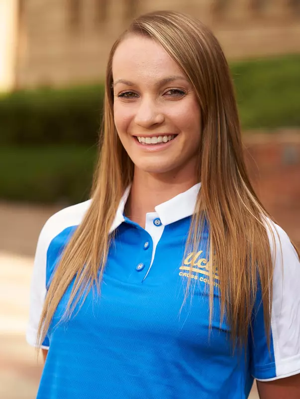 Hannah Peterson 2016 xc head shot