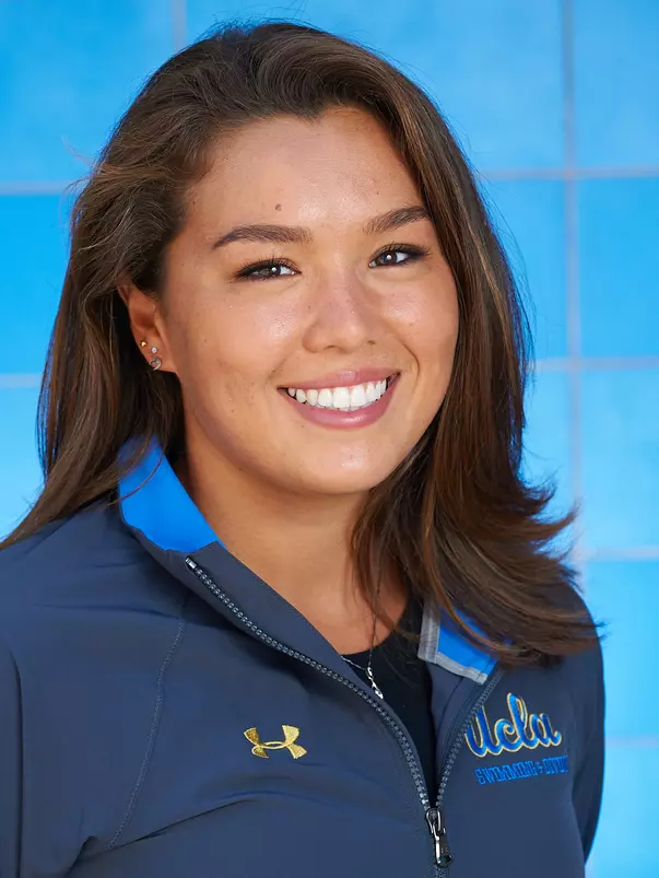 Lia Foster (Photo: Don Liebig)