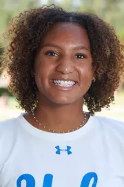 Elleyse Garrett 2018 Head Shot
