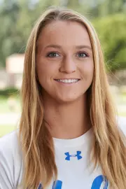 Greta Wagner 2018 Head Shot