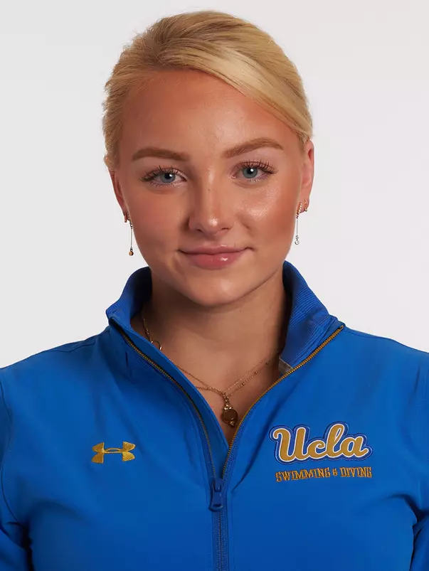 UCLA Athletics - 2018-2019 UCLA Swimming and Diving media day, portraits and team photos, UCLA, Los Angeles, CA.
October 19th, 2018
Copyright Don Liebig/ASUCLA
Cain_Emma_05.NEF