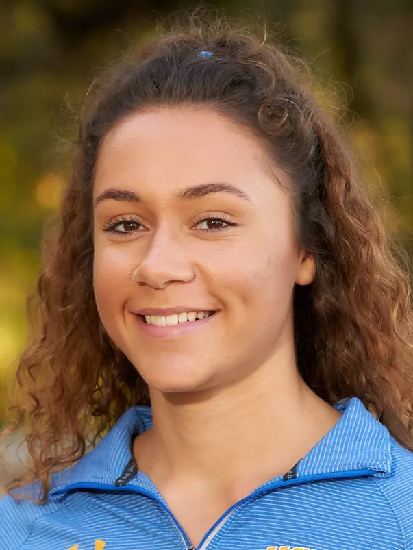 Leila BeLeila Bernsteinrnstein