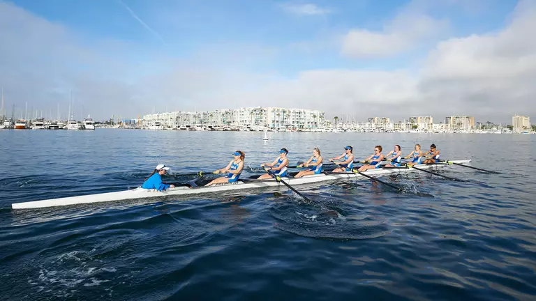 UCLA Rowing Downs SDSU in Opening Races