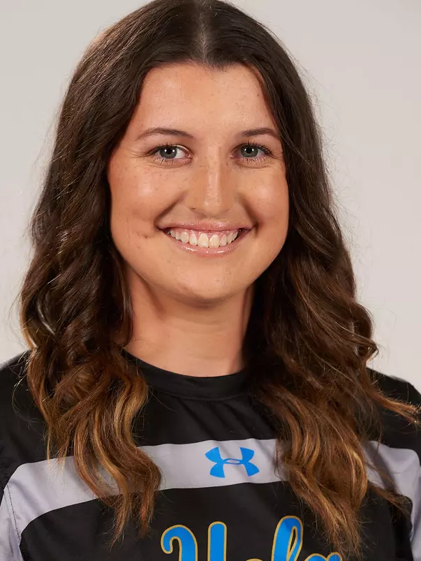 UCLA Athletics - 2018 UCLA Women's Soccer Media Day Portraits, UCLA, Los Angeles, CA.July 13th, 2018Copyright Don Liebig/ASUCLABrzykcy_Lauren_002.NEF