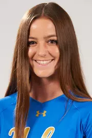 Issy Bellinghausen - 2018 head shot