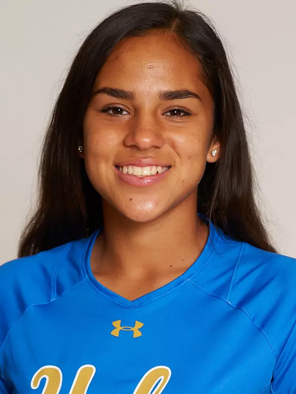 Maricarmen Reyes - 2018 Headshot